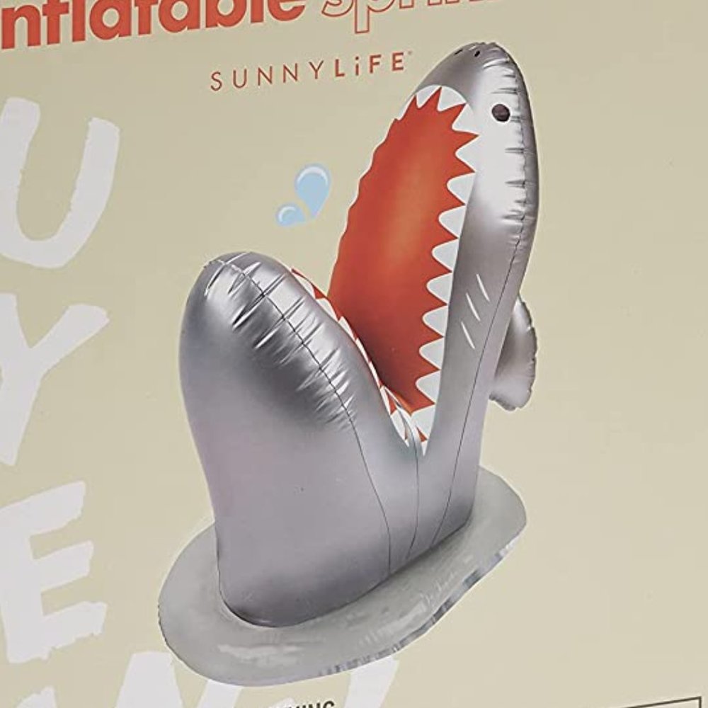 SunnyLife - Inflatable Sprinkler Shark Attack